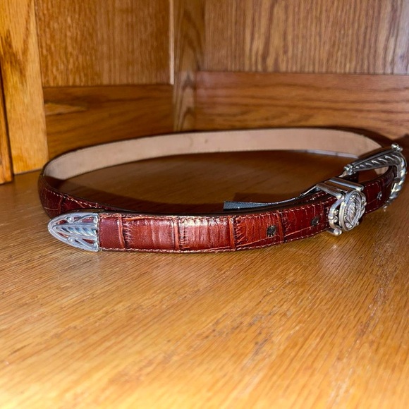 Genuine Leather Women’s Western / Indie / Boho Belt Brown Size Medium - Picture 2 of 4